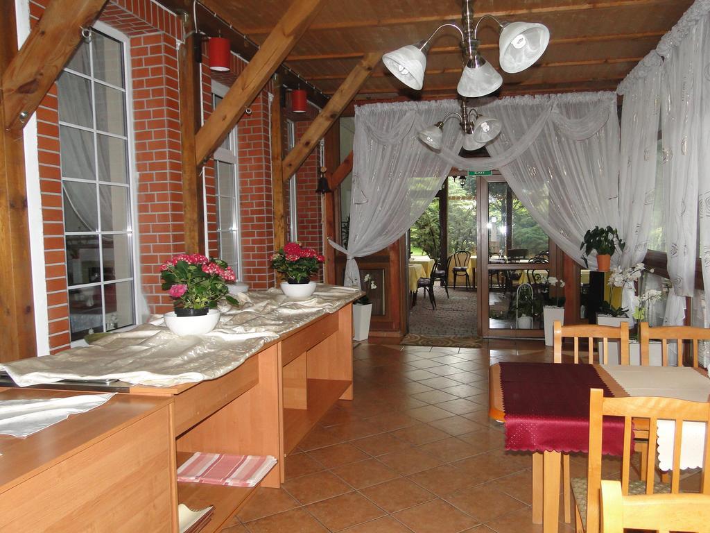 Dworek Familijny Kolobrzeg Exterior photo
